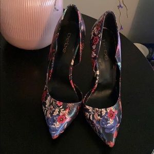 Bebe floral pumps